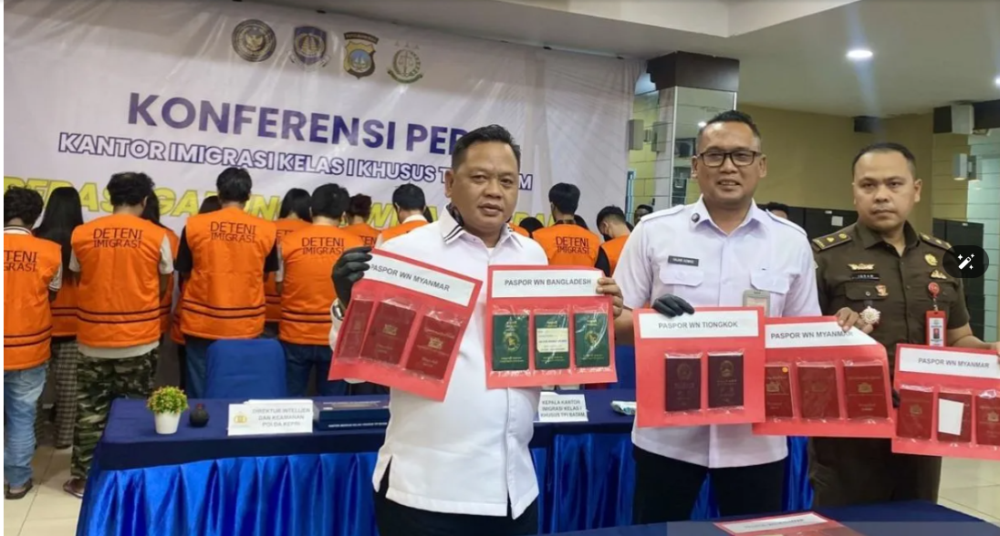 Imigrasi Batam Amankan 23 WNA dalam Operasi Wira Waspada, Tindak Pelanggaran Keimigrasian