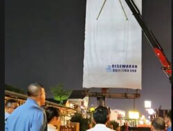 Li CLaudia Chandra Tertibkan Reklame Ilegal