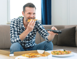 Gaya hidup sehat kembali jadi tren: generasi muda sekarang lebih memilih hidup secara mindful daripada mengikuti tren belanja dan konsumsi yang berlebihan.