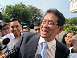 Purbaya, Demo Mahasiswa dan Kontra Sri Mulyani