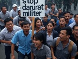 Demo Berhenti Akibat Isu Darurat Militer