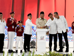 Prabowo Resmikan 166 Sekolah Rakyat