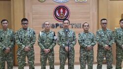 Kabais TNI Mundur Buntut Teror Air Keras