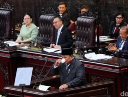 Prabowo di DPR: PDIP dan Kopi Presiden
