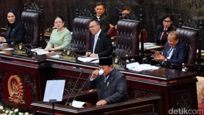 Prabowo di DPR: PDIP dan Kopi Presiden