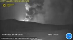 Gunung Krakatau berstatus Level III (Siaga)