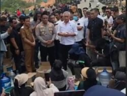 Demo Air Bersih Sambau Berakhir dengan Dialog
